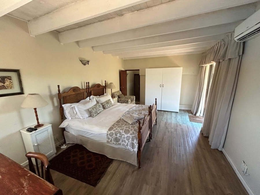 5 Bedroom Property for Sale in Blue Bend Eastern Cape